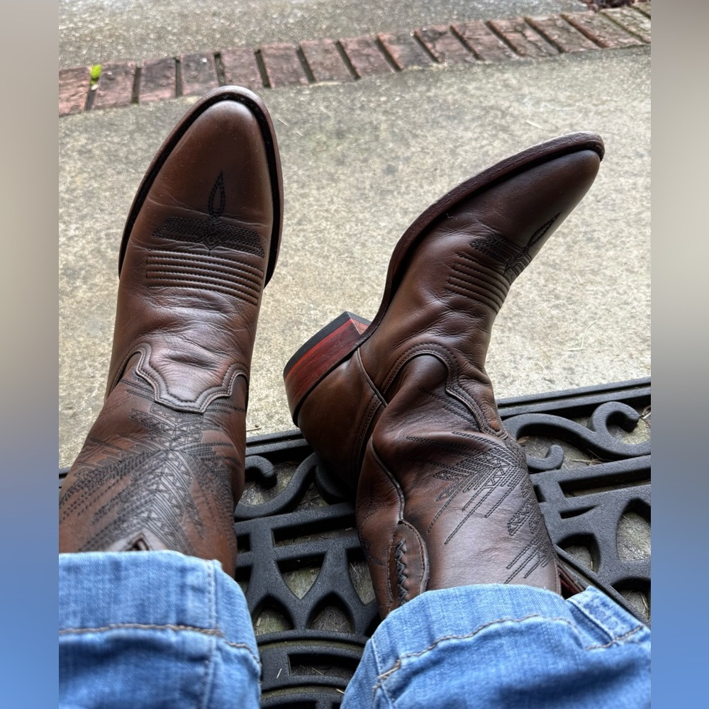 Chisos No. 3 Western Boots Women’s 8 Brushed Brown Leather | Retail $595 - Picture 4 of 12